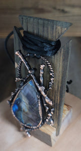 Sticks on Labradorite 0001