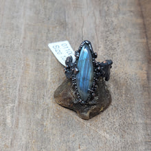Load image into Gallery viewer, Copper Ring Labradorite Size 10