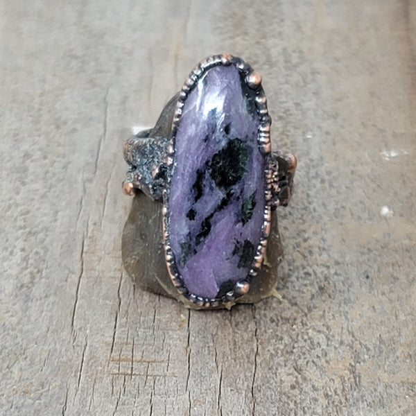 Copper Ring Charoite size 9.5