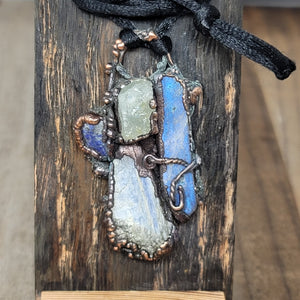 Blue chakra cluster copper necklace