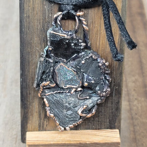 Black chakra cluster copper necklace